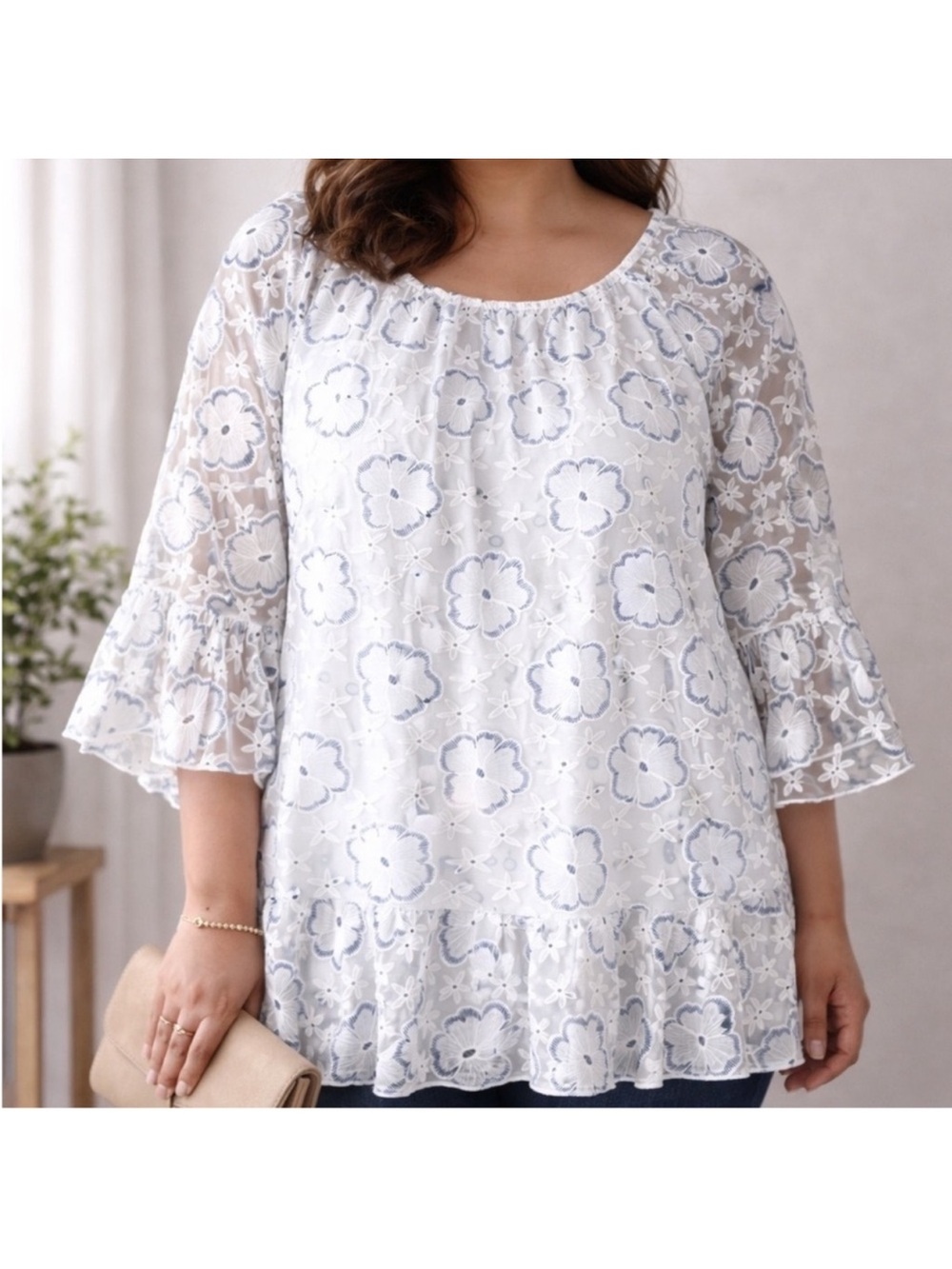 Siren Lily White Floral Eyelet Lace Peasant Tunic